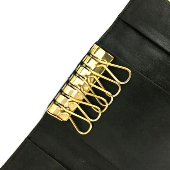 Chanel Icon CC Logo Black Lambskin 6 Key Case - Picture 8 of 8
